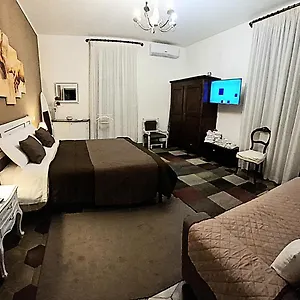 Casa Ferrari Testaccio E Trastevere Wi-fi Free Roma
