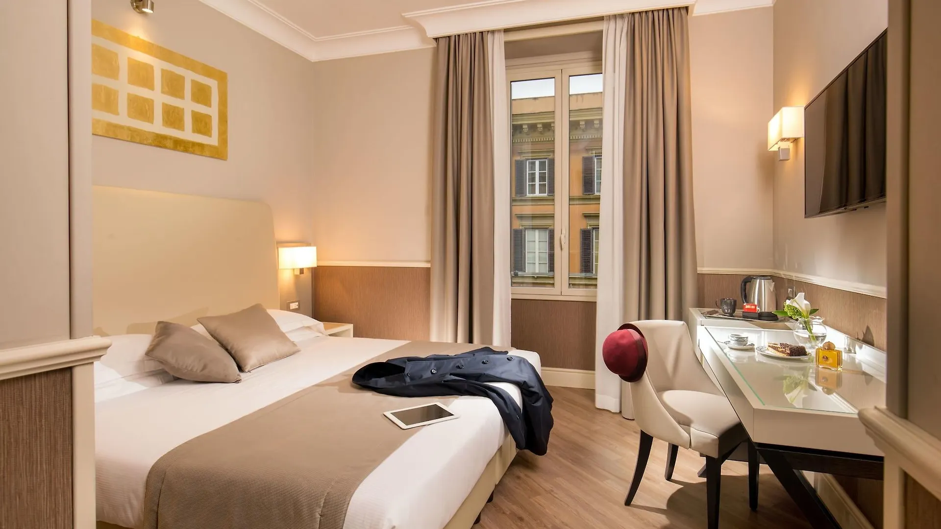 Ludovisi Palace Hotel Rome
