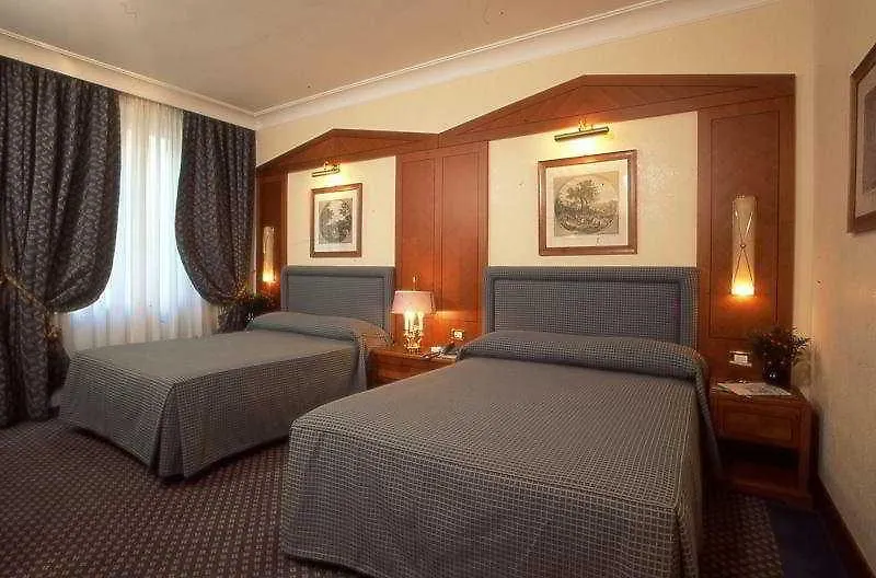 Ludovisi Palace Hotel Rome