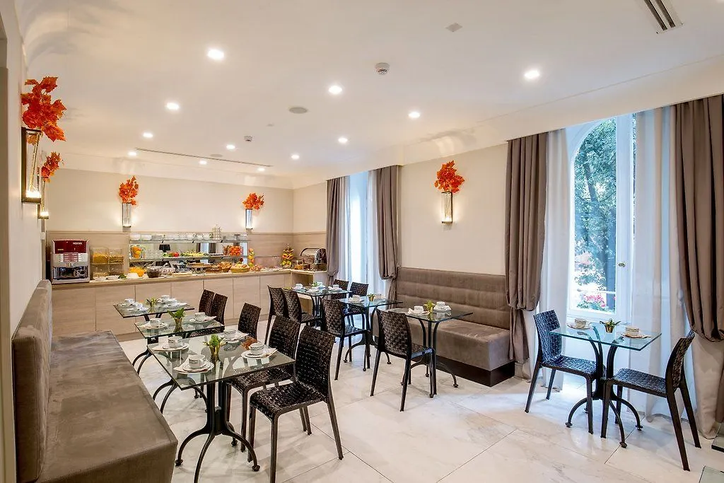 Ludovisi Palace Hotel Rome